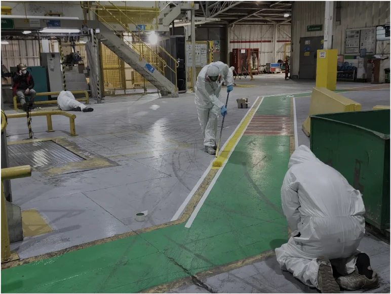 Pintura Epóxica Antideslizante de Alto Tránsito Industrial en Linares